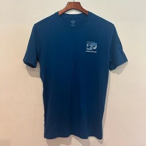 Under Armour Blue Short Sleeve Tee with Classic Crew Neck